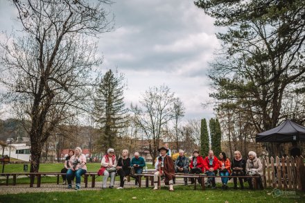Gawędy i opowieści pod Drzewem Opowieści w Parku Kopczyńskiego, fot. Okiem Fotoreportera