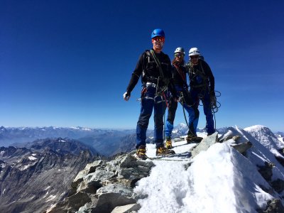 Zespół na szczycie Matterhornu