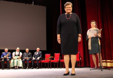 Danuta Szczypka na scenie cieszyńskiego teatru
