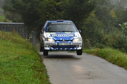 Łukasz Godula i Daniel Nowak w drodze po swój życiowy wynik - trzecie miejsce w 64. Rajdzie Wisły (fot. Janusz Boruta)