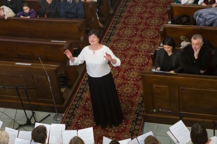 Elżbieta Szajtauer - dyrygent chóru kościelnego