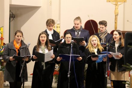 Fragment koncertu w wykonaniu Studia Operowego MDK im. Wiktorii Kubisz z Bielska-Białej