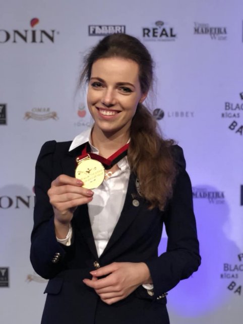 Agnieszka Cieślar z medalem