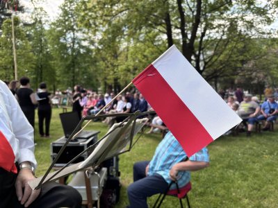 Obchody Święta Konstytucji 3 maja w Parku im. Kopczyńskiego