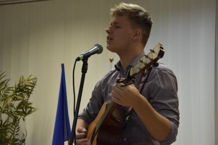 Uczestnik IX Festiwalu Piosenki Europejskiej