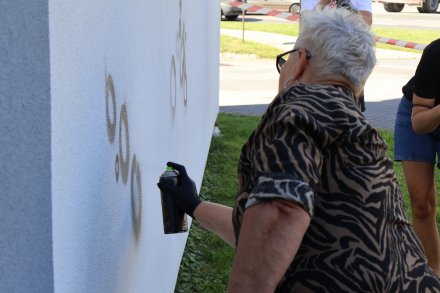 Pierwsze barwy muralu „Wisła domem dla kultur świata” już na ścianie!