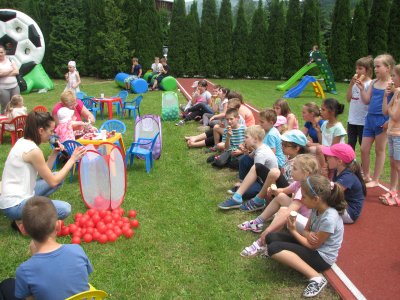 Dzieci podczas zabaw