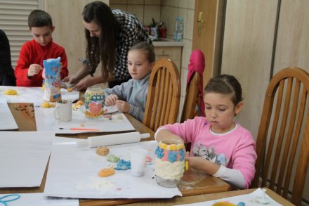 Dzieci podczas zajęć