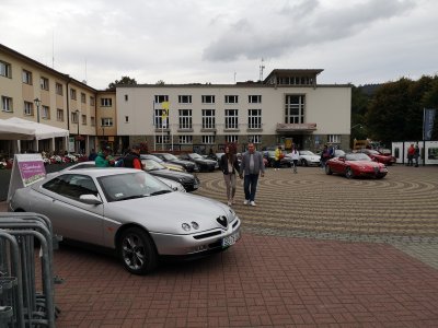 Alfa Romeo na Pl. B. Hoffa