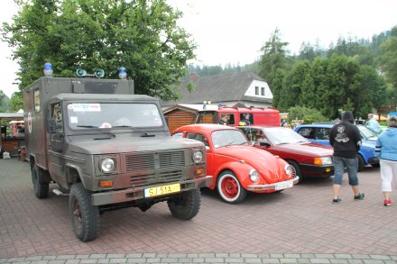 Wystawa starych pojazdów