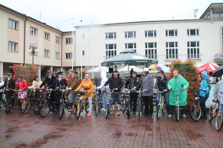 Uczestnicy rowerowego Rajdu Retro