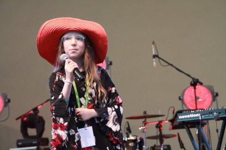 Fragment występu Leny Pustówki