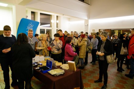 Kuluarowe rozmowy przy kawie