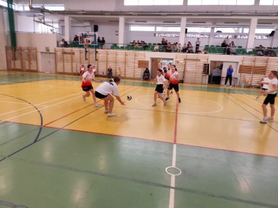 Mistrzostwa Wisły - piłka ręczna dziewcząt - igrzyska dzieci