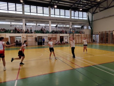 Mistrzostwa Wisły - piłka ręczna dziewcząt - igrzyska dzieci