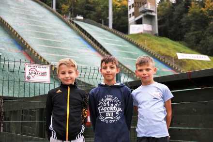 Piątkowe zawody w skokach narciarskich