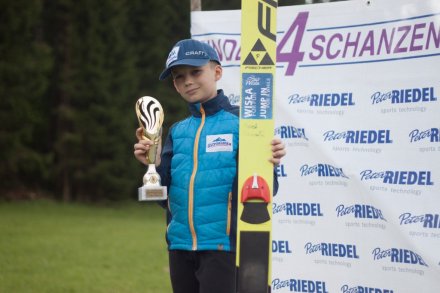 Tymoteusz Cienciała z pucharem