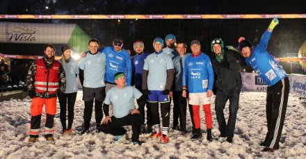 Pamiątkowe zdjęcie z meczu pokazowego