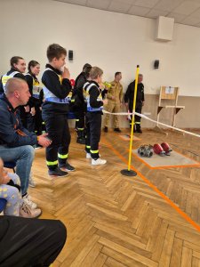 I Halowe Zawody Młodzieżowych Drużyn Pożarniczych