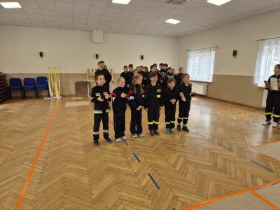 I Halowe Zawody Młodzieżowych Drużyn Pożarniczych