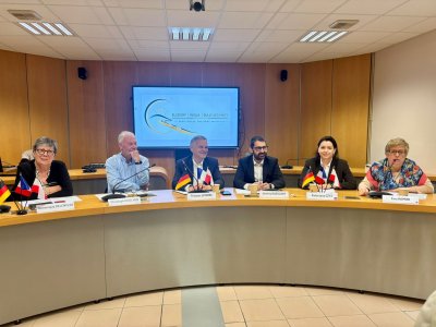 wspólny panel dyskusyjny