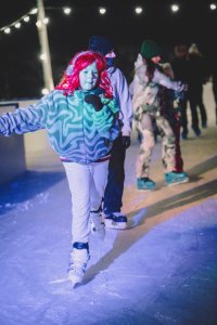 Bal na Sto Par na lodowisku