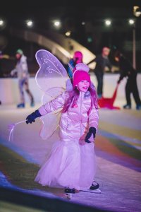 Bal na Sto Par na lodowisku