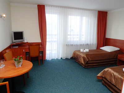 HOTEL POD JEDLAMI