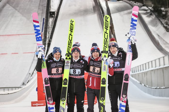 Polska drużyna na drugim miejscu na podium Pucharu Świata w skokach narciarskich w Lahti