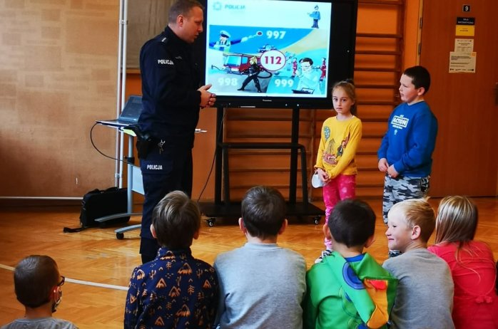 Policjant w grupie młodszej