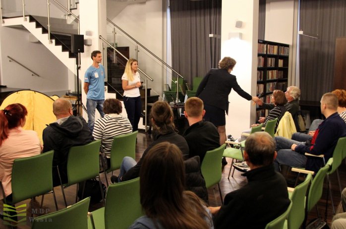 Fragment spotkania w bibliotece