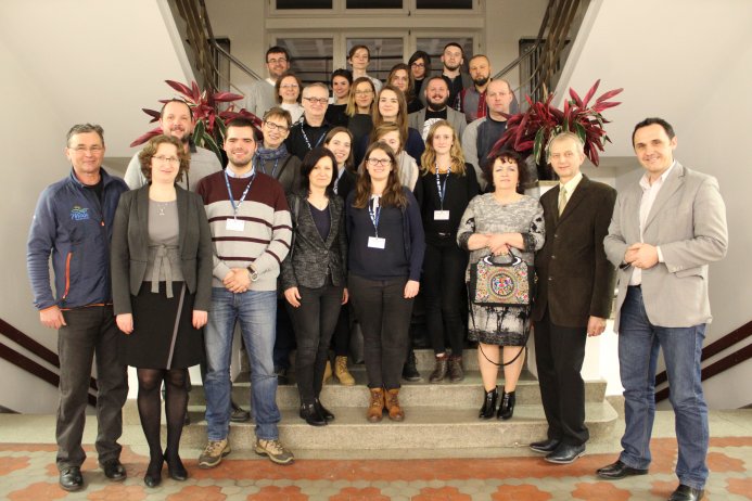 Wspólne zdjęcie na zakończenie spotkania