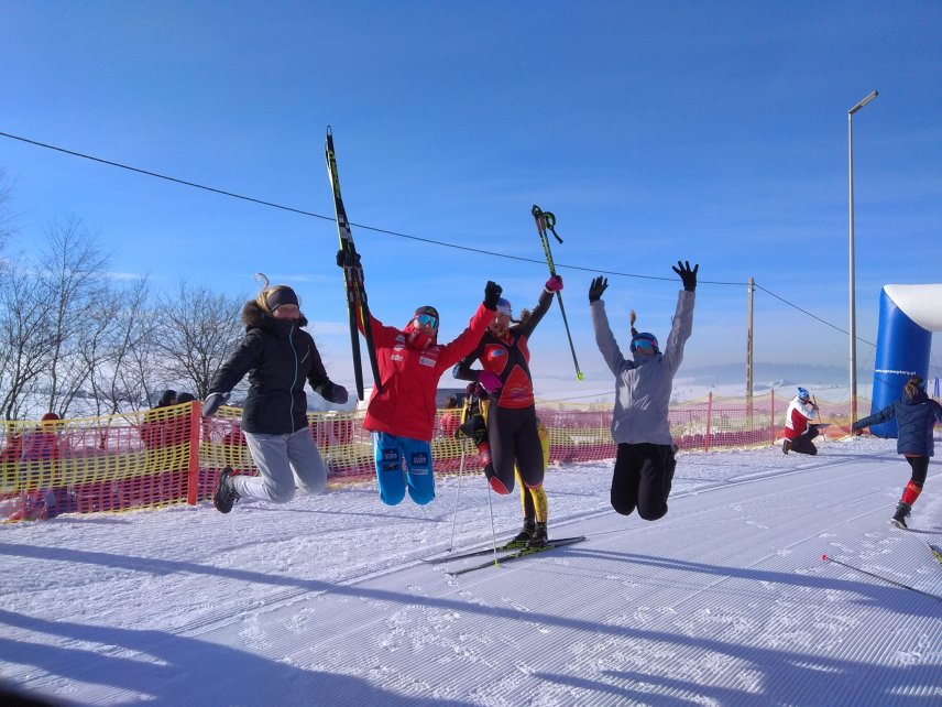 Sztafeta młodziczek w składzie: Olga Cieślar, Kamila Haratyk, Maja Kubaczka, Laura Wantulok