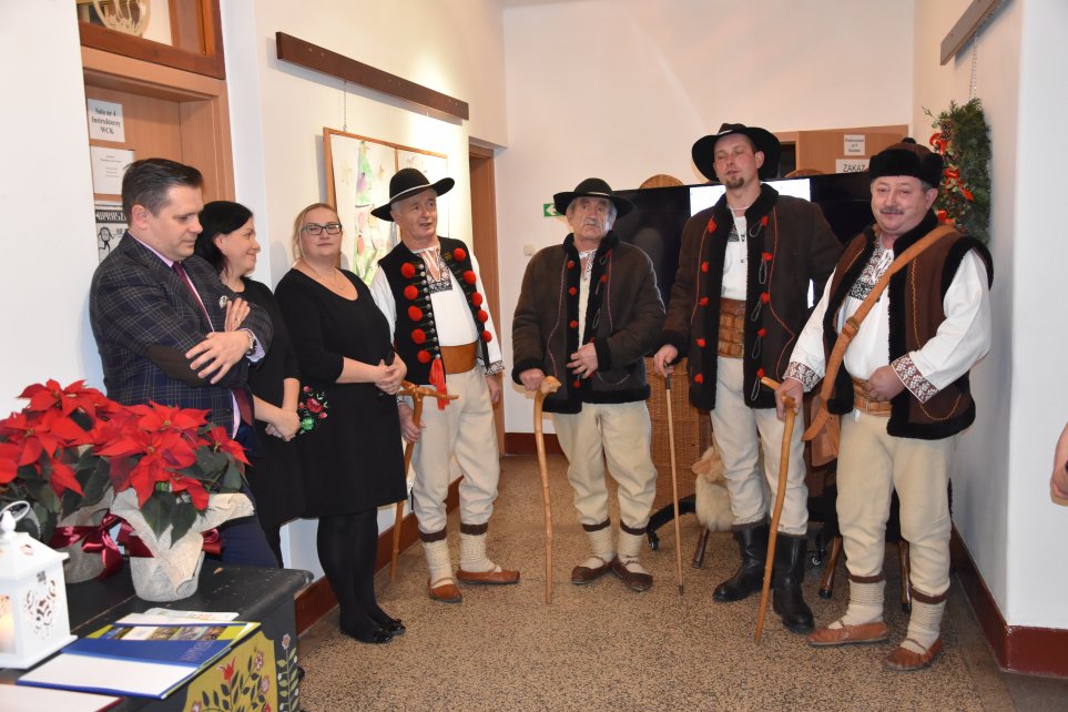 Wernisaż wystawy świątecznej