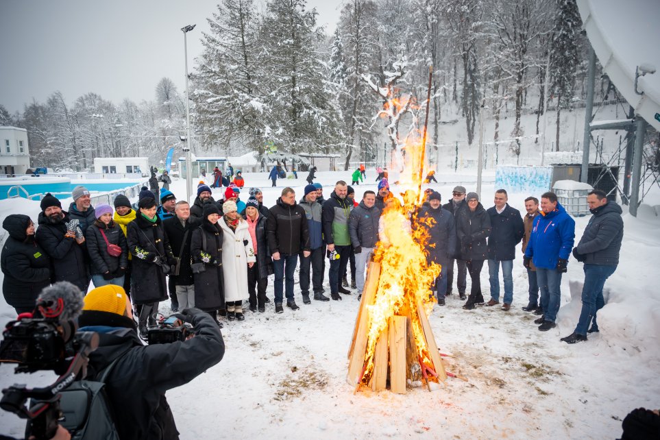 Uroczyste rozpalenie ogniska